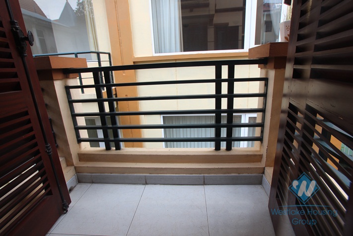 House for rent with 4 bedrooms and 4 bathrooms in Westlake, Tay Ho District, Ha Noi